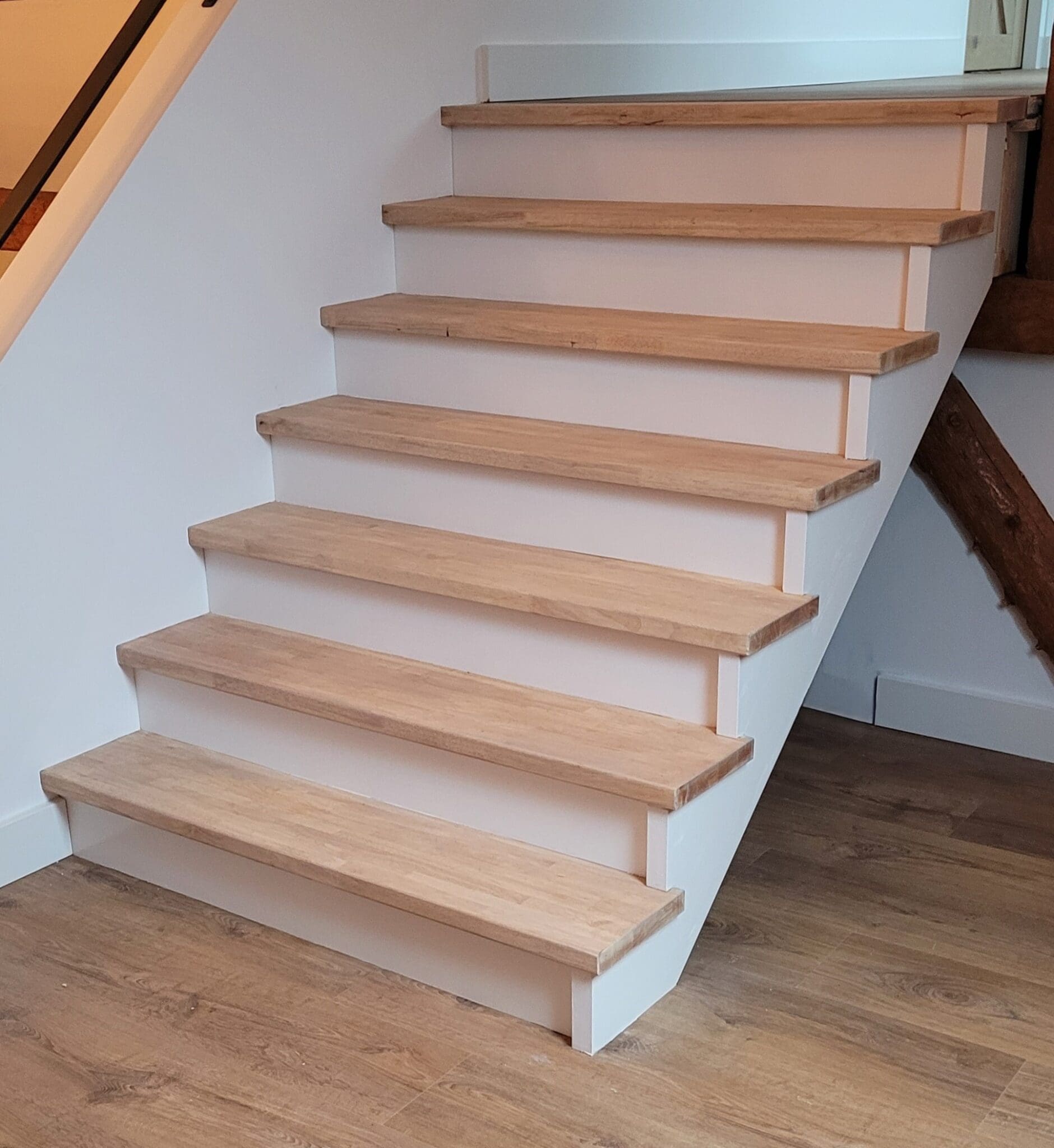 zwevende trap op maat